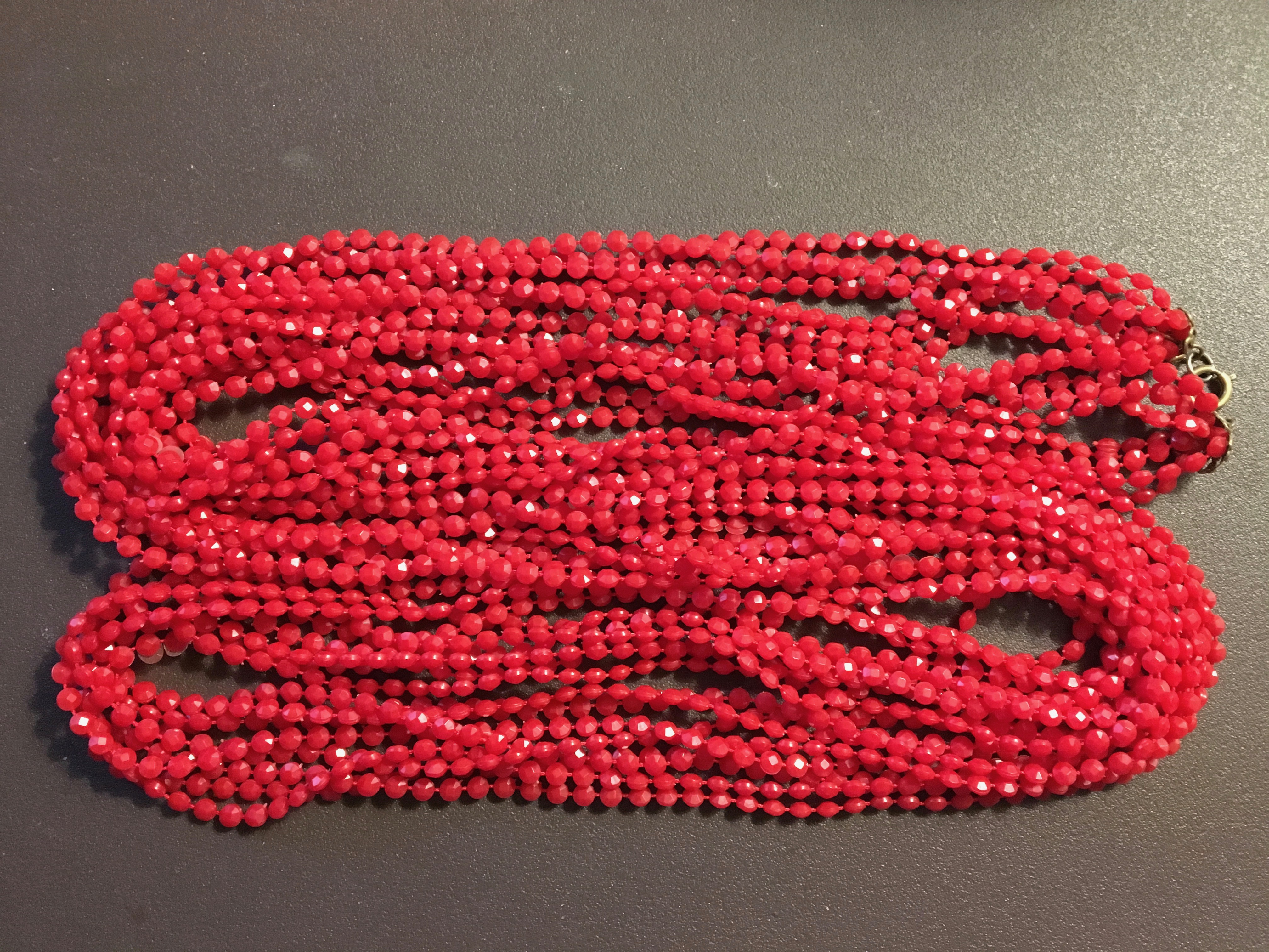 ACRYLIC & LUCITE - 1940s Red Acrylic Micro Bead Flapper Bead Necklace (42” L)