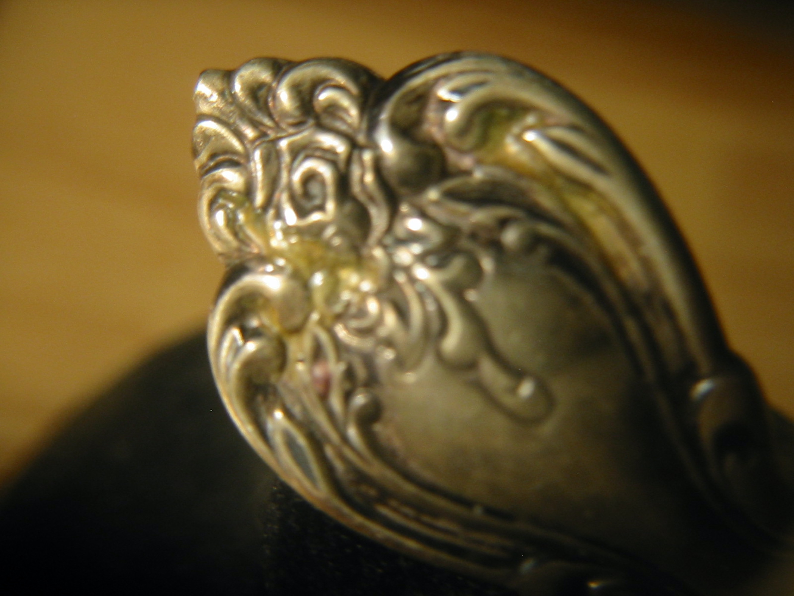 ANTIQUE - 1927 Antique Silver-plated Floral Etch Pattern Spoon Ring (size 6.75)